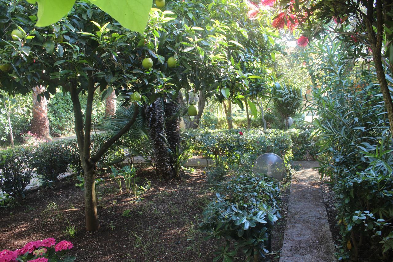 ויאסטה Residence Giardino מראה חיצוני תמונה